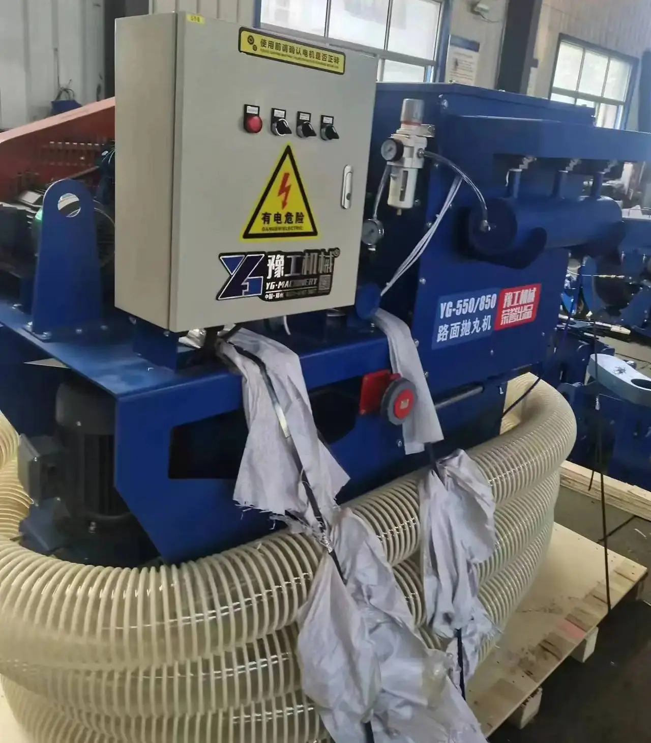 Portable Shot Blaster Headstone Sandblasting Machine Concrete Shot Blaster Road Floor Concrete Shot Blasting Machine on Stock