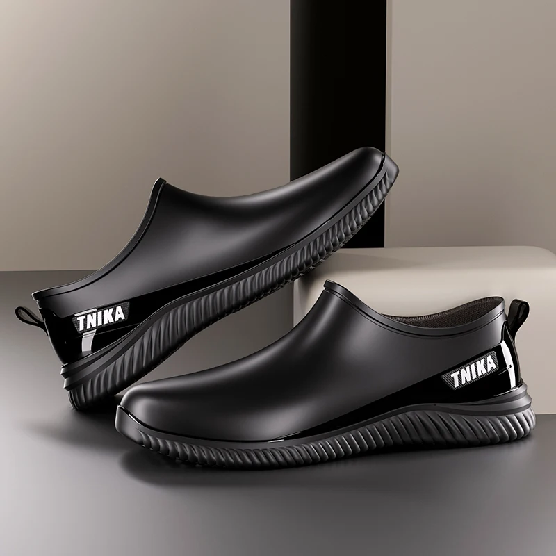 Fashionable Low-Top Men's Rain Boots Kitchen Slip-Resistant Waterproof Plastic Boots Lightweight Flat Bottom All-Season Shoes