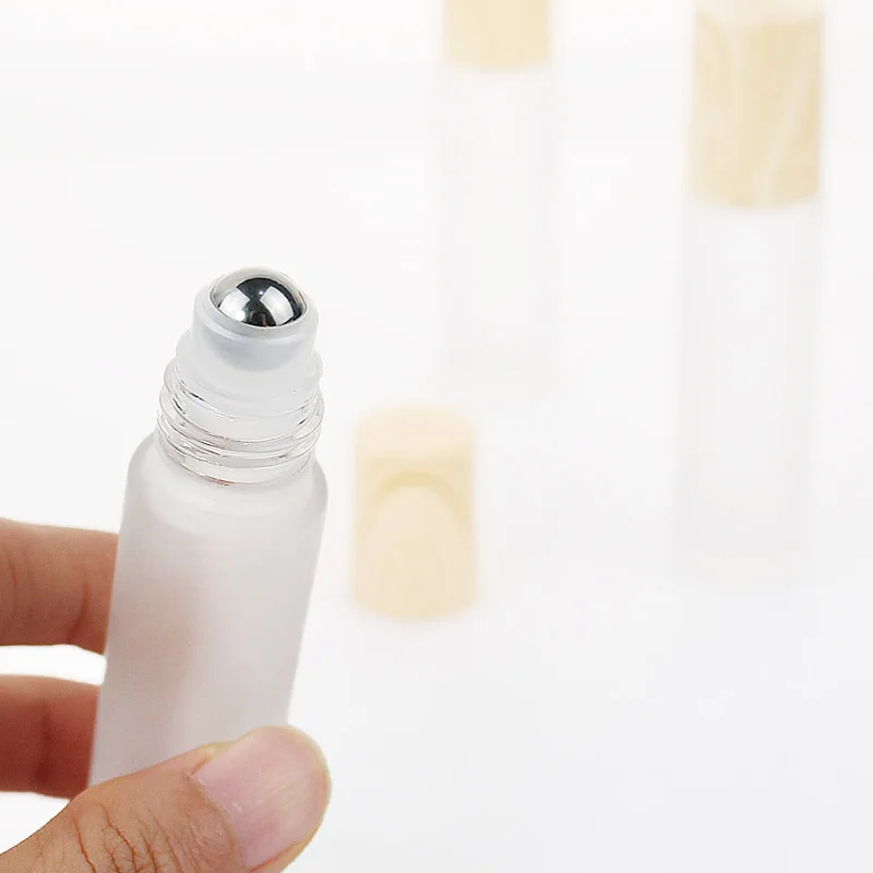 10pcs 10ml Essential Oil Roller Bottles Frosted Glass Roller Bottles with Stainless Steel Balls for Essential Oil Sample Bottles