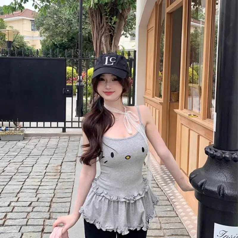 

Sanrio Cute Short Sleeved Hello Kittys Summer Girls T Shirt Versatile Suspenders Fashion Comfortable Casual Gift for Girlfriend