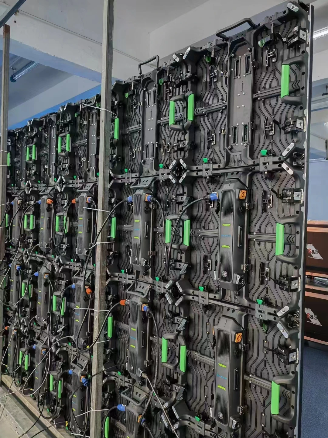 P3.91 LED Wall 500*500mm A5s Card High End Rental Module for Stage & Concert