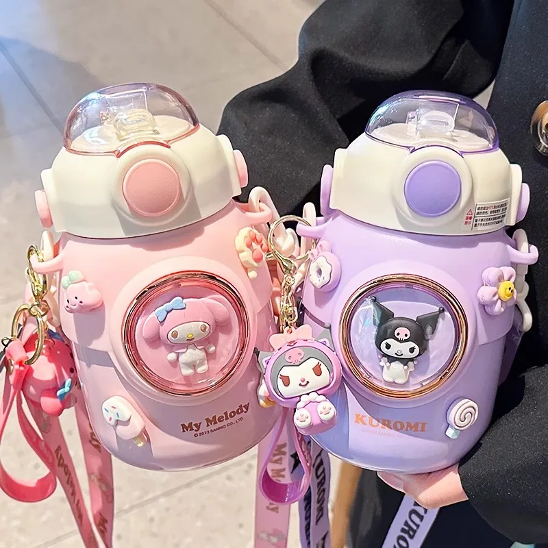 

Детская чашка-термос Sanrio Kuromi для девочек, чтобы пройти в школу с соломенной чашкой, милая чашка-горшок