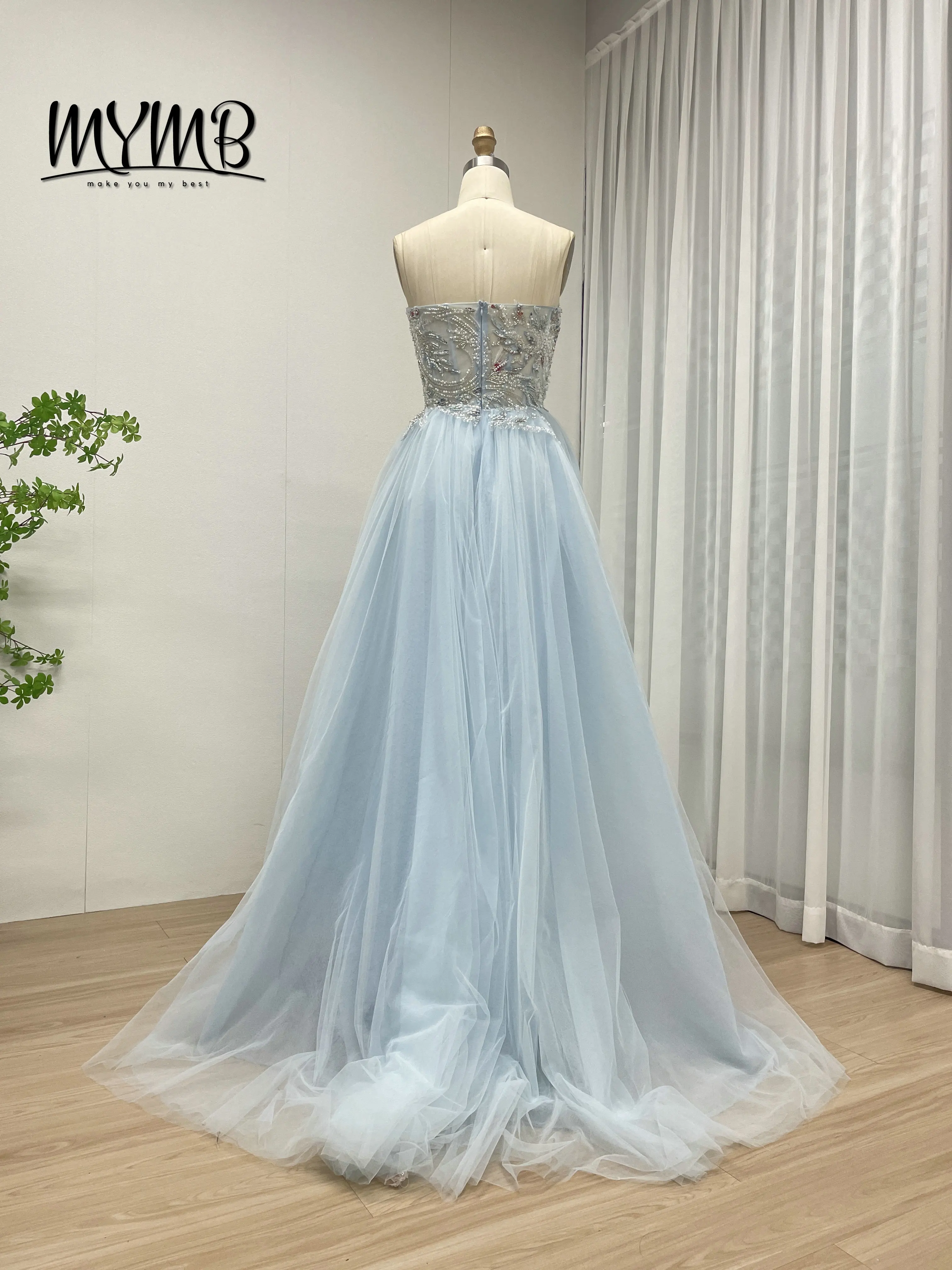 Mymb luxo querida pescoço sexy sem mangas tule uma linha vestido com deslumbrante contas coloridas adequado para baile de formatura vestido longo mb40311