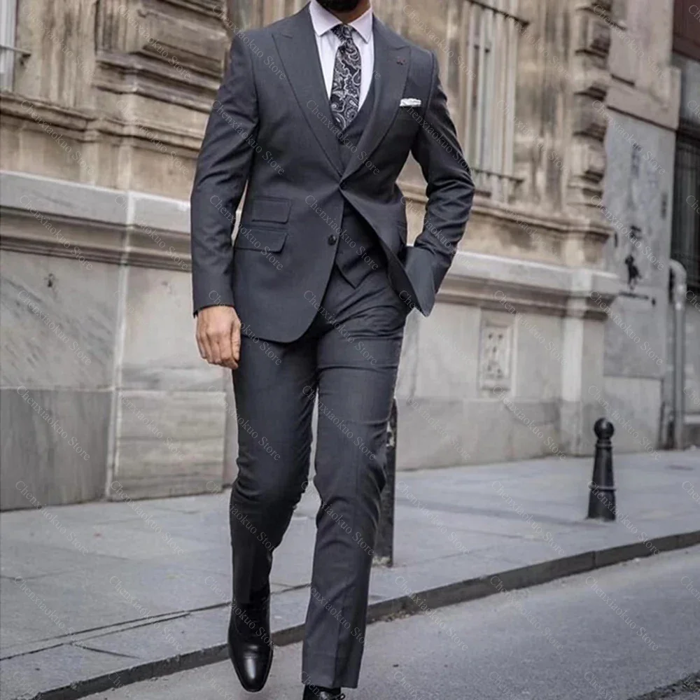 جديد أزياء الرجال الدعاوى رمادي بلغت ذروتها التلبيب واحدة الصدر وتتسابق الصلبة الأعمال عارضة الرسمية سليم صالح 3 قطعة زي أوم