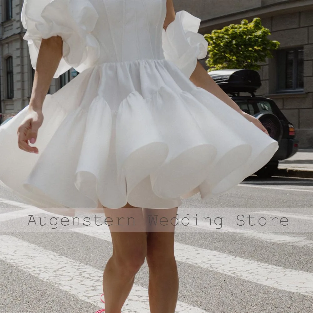 Robe de Mariée Courte Blanche, Ligne A, Dos aux, Mini, Sans Bretelles, à Manches Bouffantes, pour Femme, 2023