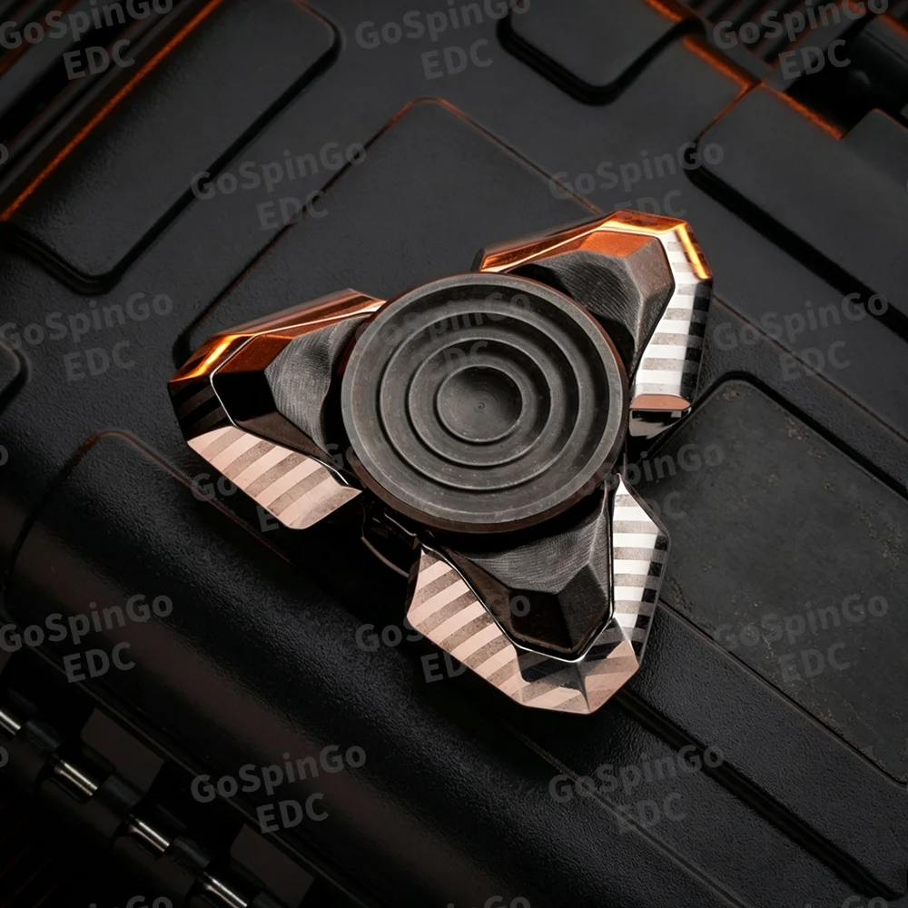 NOVO STUDIO Nightjar Open Nail Gyro Fidget Spinner Fidget Toys For Adults PEI S.S Three-Bladed Fidget Spinner