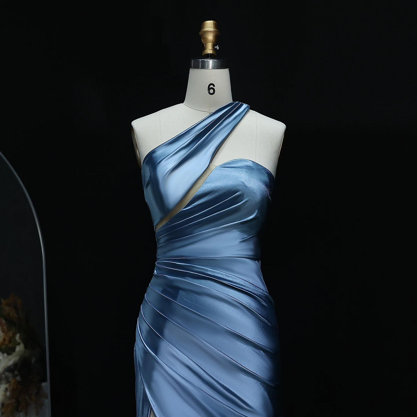 シャロンは言った-セクシーな青いサテンのボールガウン,非対称の裸の肩,人魚の形,スリット付き,イブニングドレス,カスタマイズ,sh201,2025