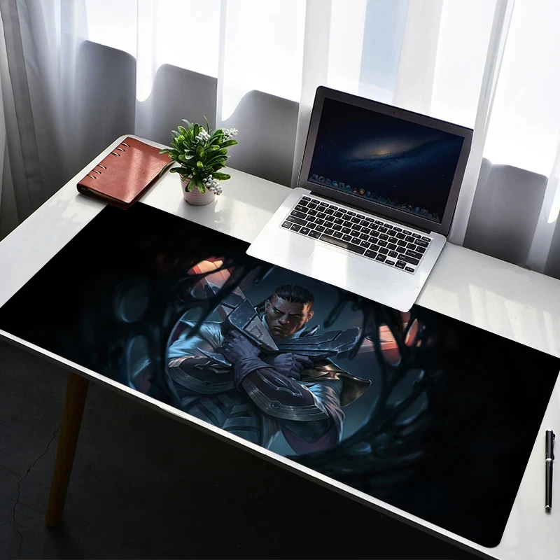 

Mouse Pad Laptop Non Slip Extended Desktop L-league of Legends Lucian Mouse Mat Rubber Keyboard Pad Gaming Accessories Mousepad