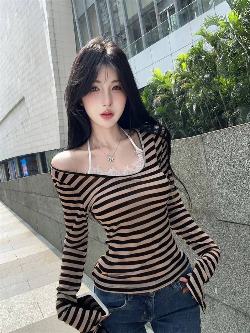 Pure Desire Sexy Lace Neck Hanging Bell Sleeve Striped T Shirt Women Early Autumn New Style Semi See through Sexy Slimming Top