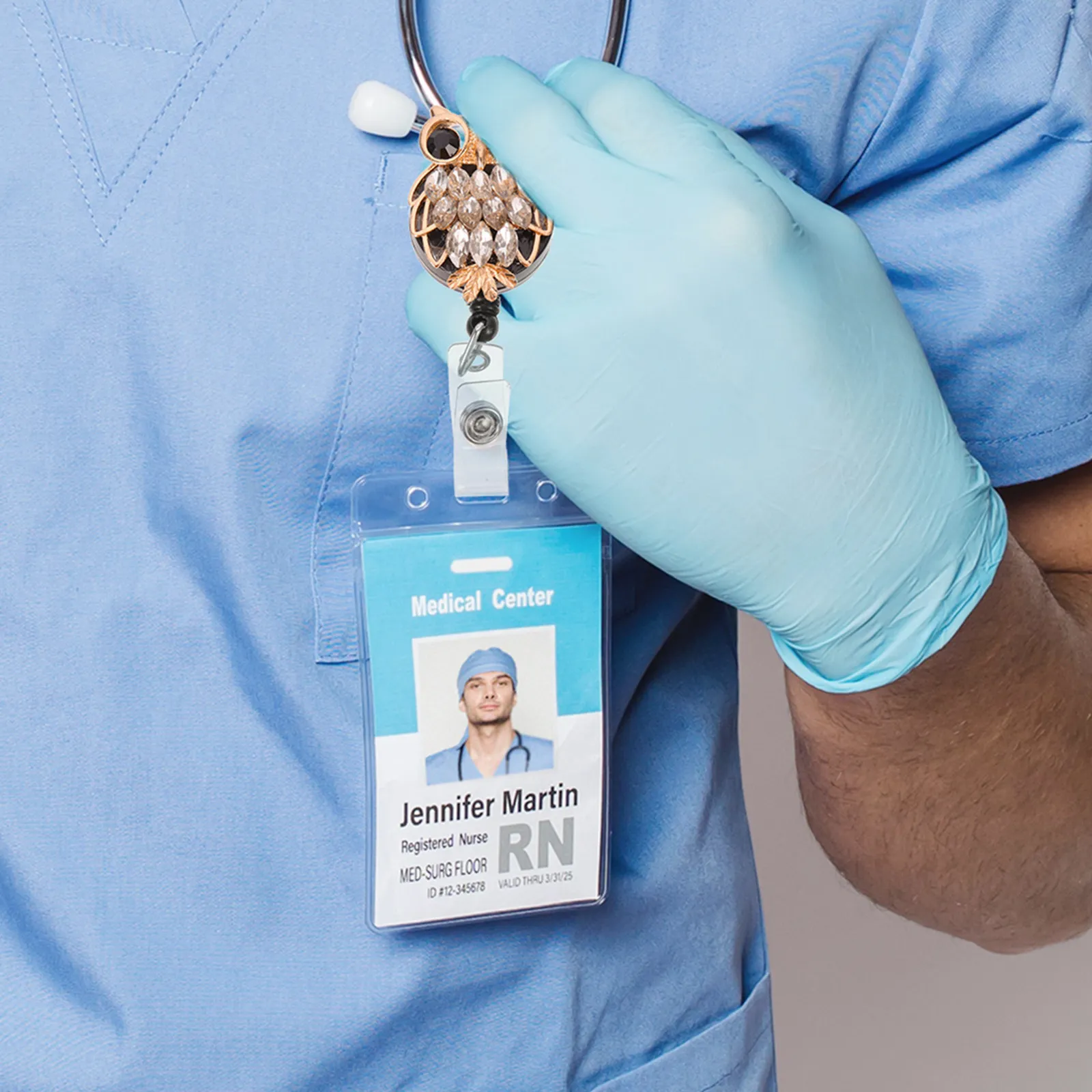 Retractable Badge Holder Owl Shaped Elegant Telescopic Badge Clip for Nurses Office Staff Students Factory Workers Id Card Name