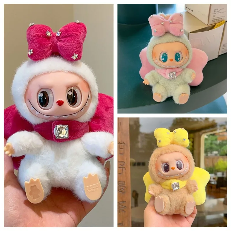 

Детская одежда Labubu, одна, две, три поколения слепых коробок, бант клубнично-красного цвета, большой размер, без кукол.