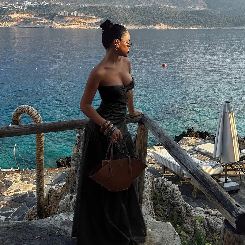 Robe longue Maxi pour femmes, couleur unie, sans bretelles, froncée, devant creux, sans manches, moulante, taille haute, pour la plage, les vacances, été, 2025