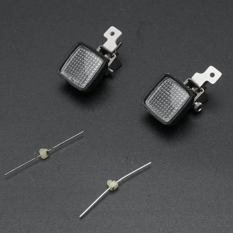 

1:14 масштаб 2 шт. металлический прожектор для радиоуправляемого грузовика Tamiya SCANIA 770S R620 VOLVO BENZ Arocs MAN TGX автомобильные аксессуары