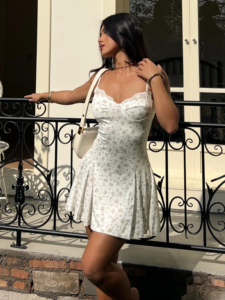 French Elegant Retro Floral Lace Cami Dress Women Slim Fit Tight waist A-Line Mini Dress Sweet Summer Chic Fashion Casual Outfit
