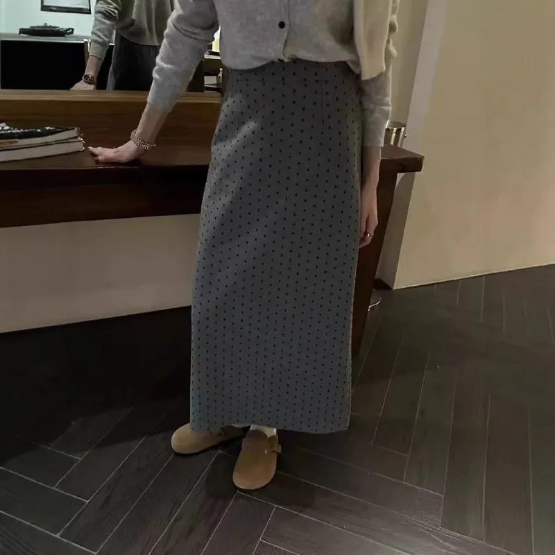 Gonna a pois neri a onde Donna Autunno e inverno Nuova moda Allentata dimagrante a forma di pera Gonne maglione lavorato a maglia di media lunghezza