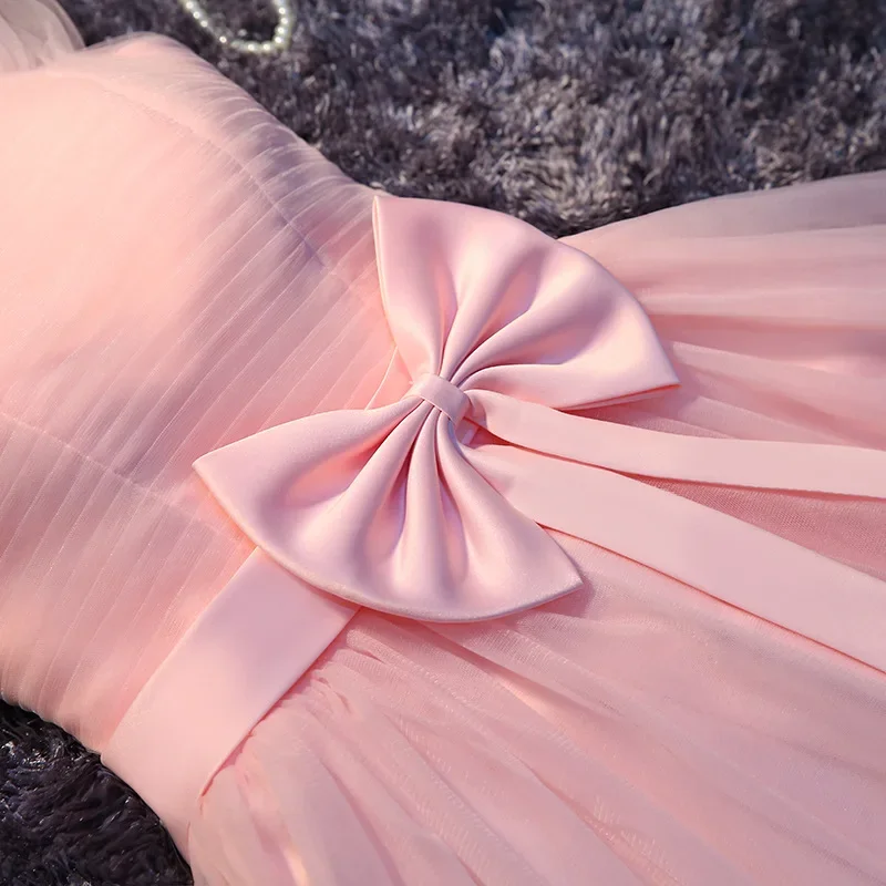 Personalizado curto vestido de baile na altura do joelho vestidos de casamento doce memória menina princesa branco rosa vestido de dama de honra com arco