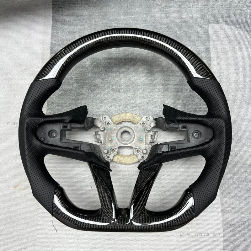 Factory-customized carbon fiber car steering wheel modification suitable for Buick Chevrolet/Regal/LaCrosse/Verano
