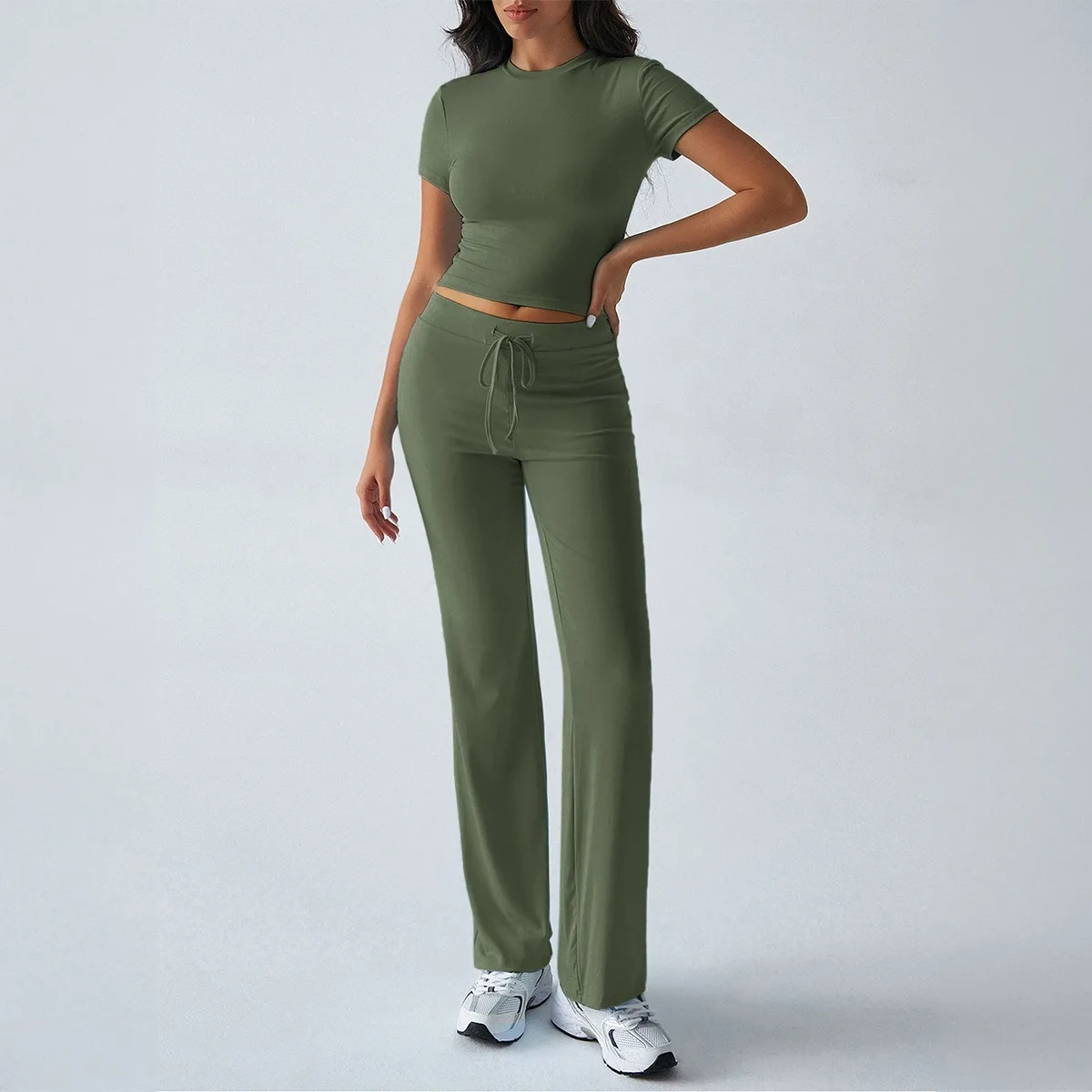 Set casual da 2 pezzi slim solido moda collo mezzo alto pullover a maniche corte top elastico in vita pantaloni con lacci set tuta sportiva