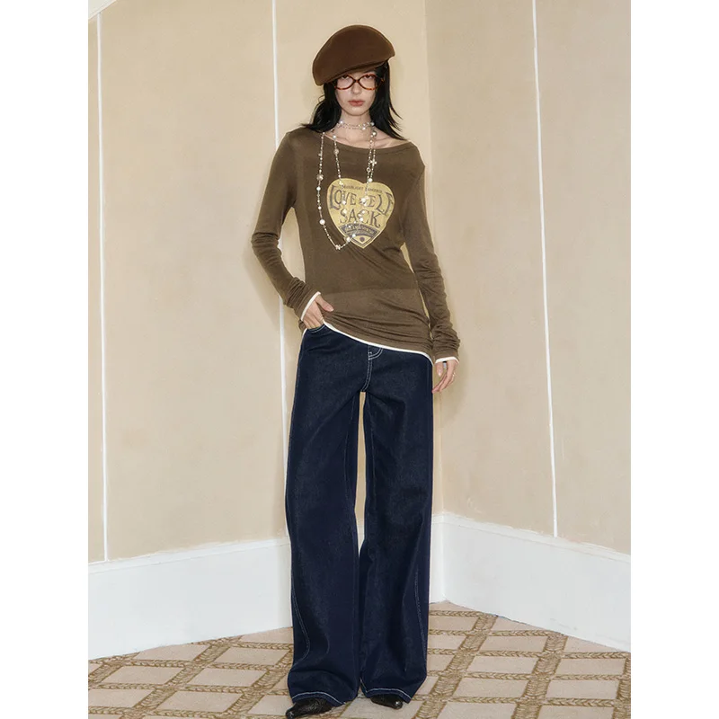 ELFSACK 2025 Autunno Nuovi Arrivi Casual Morbido aderente Girocollo Manica lunga Design ricamato Top casual per donna