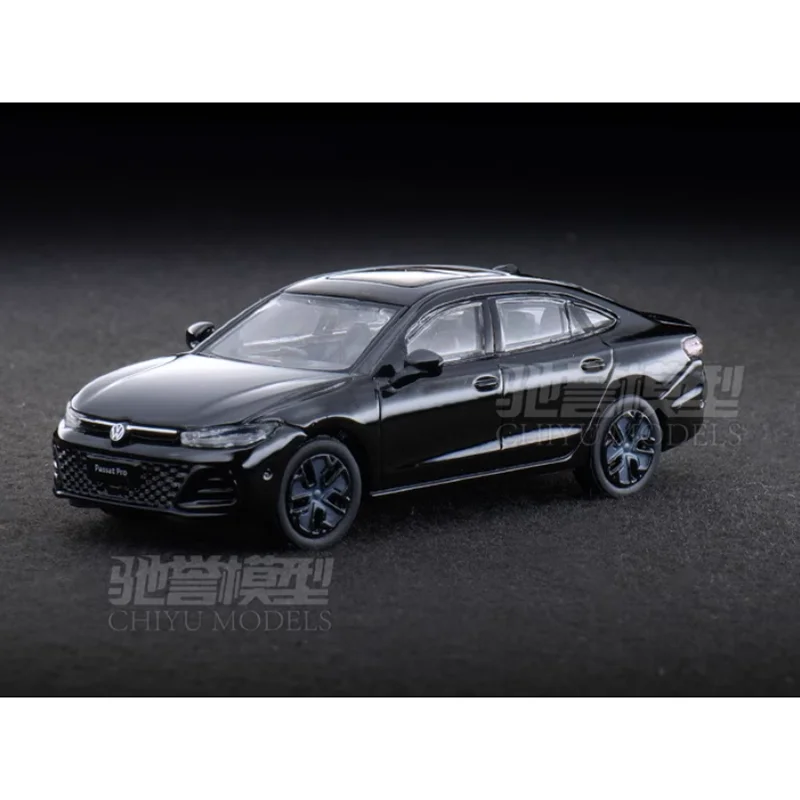 

Diecast 1/64 Scale Passat Pro Teramont Pro Tiguan L Pro Alloy Car model Toy Collectible Decorative Gift