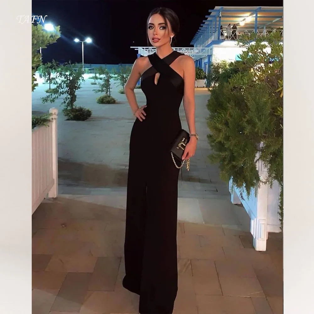 

TAFN Black Floor-Length Evening Dresses Criss-Cross Sleeveless Prom Party Dresses A-line Draped Romantic robes de soirée