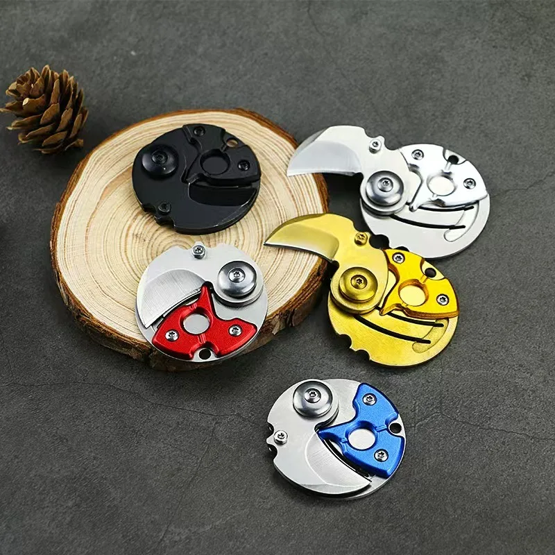 New Creative Mini Coin Knife Outdoor EDC Tool Key Buckle Portable Survival Portable Knife Can be Hanging