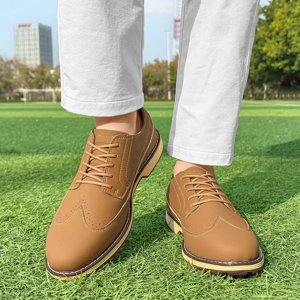 2025 New Golf Shoe for Men Top Sneakers Comfortable Leather Golf Sneakers Mens Designer Slip Resistant Golf Training Shoes