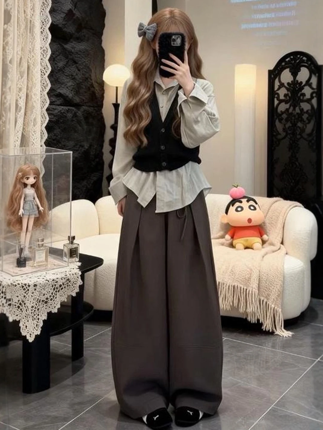 

Корейский элитный комплект-двойка: уникальный, очень красивый топ и жилет, весна 2026, модный тренд