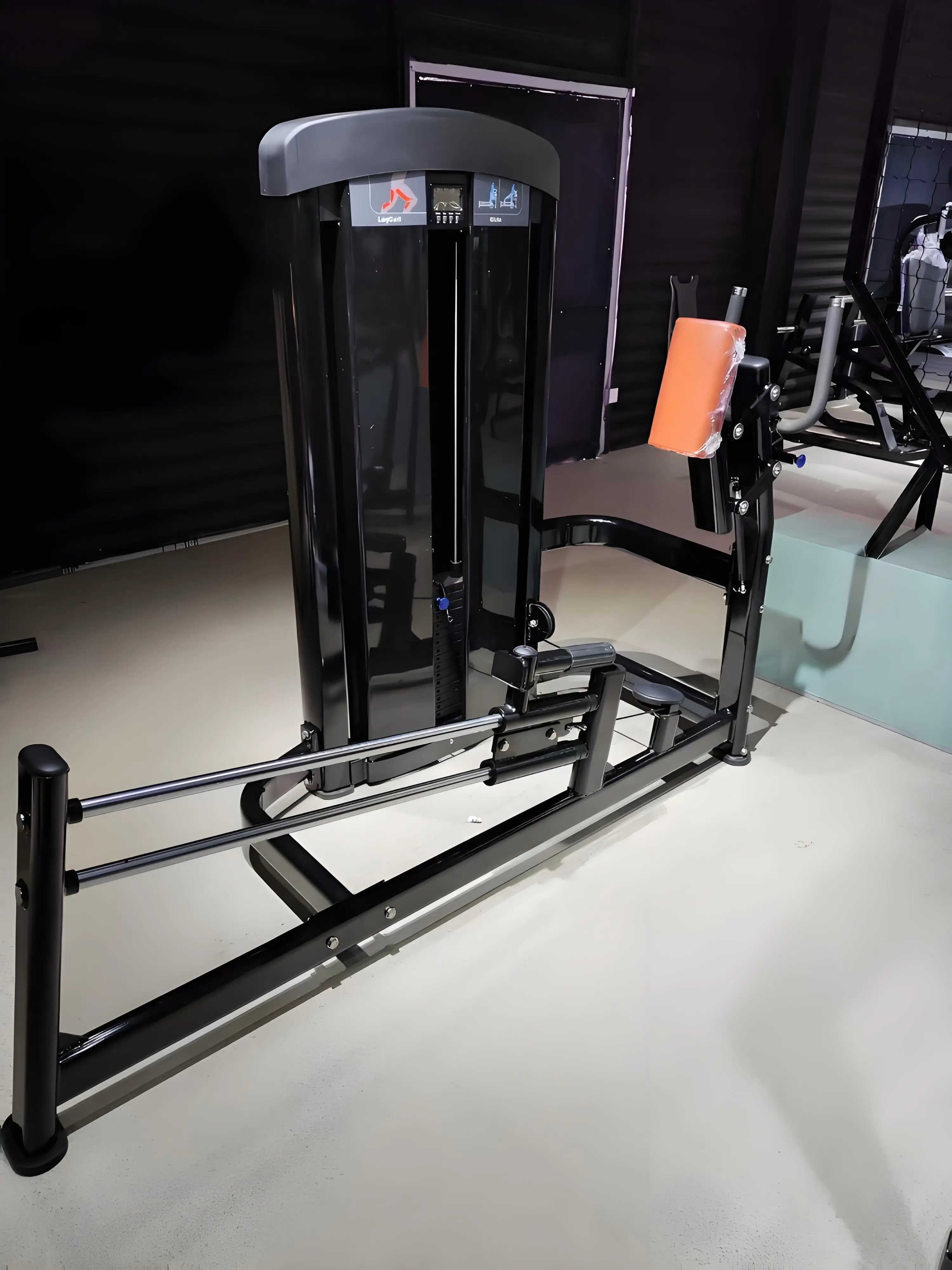 Professional Bodybuilding Training Equipment Gym Fitness Glute Drive Training Hip Thrust Standing Leg Extension Machine
