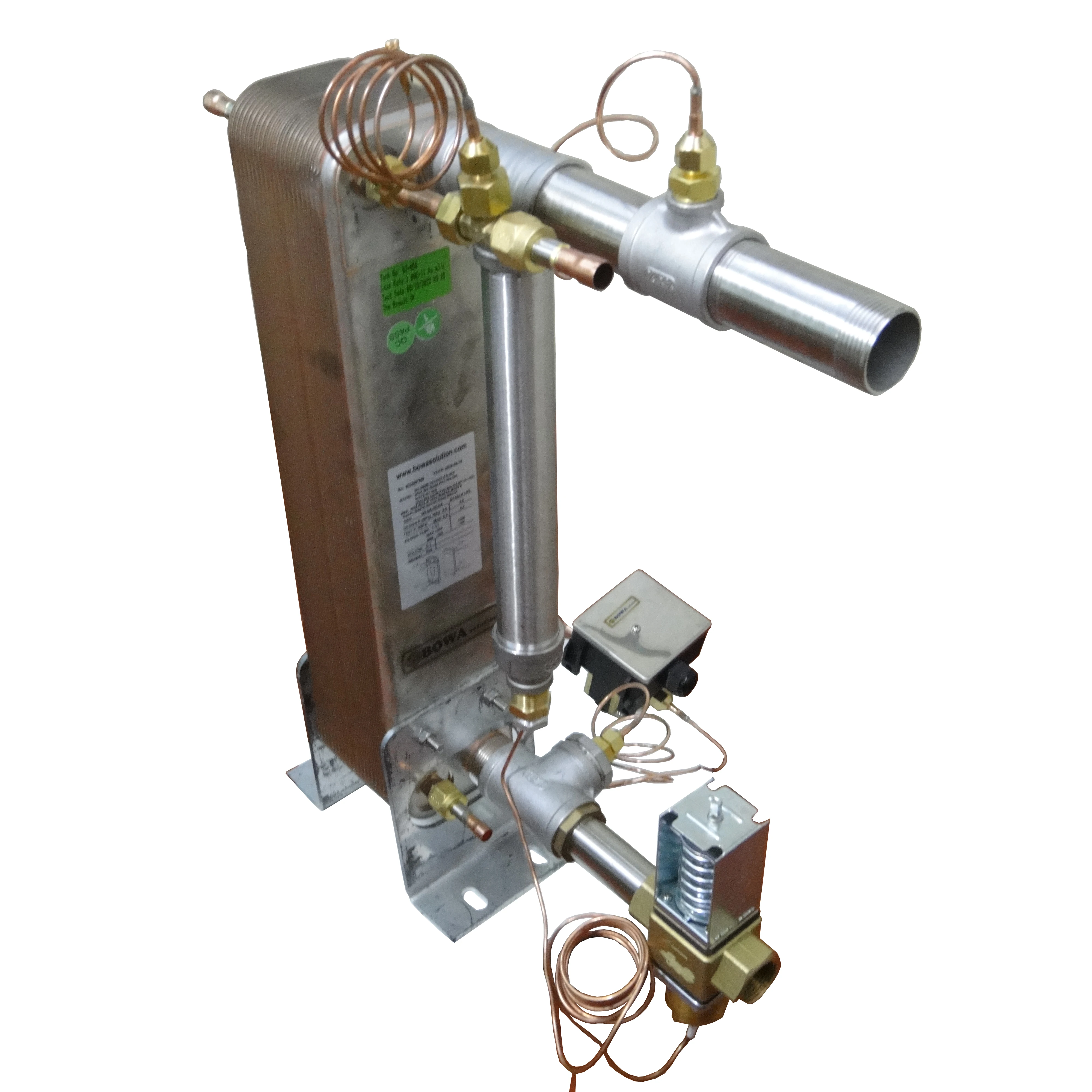 9+9HP independent refrigerant circuits are commonly used to follow the changes in cooling demand better, to increase reliability