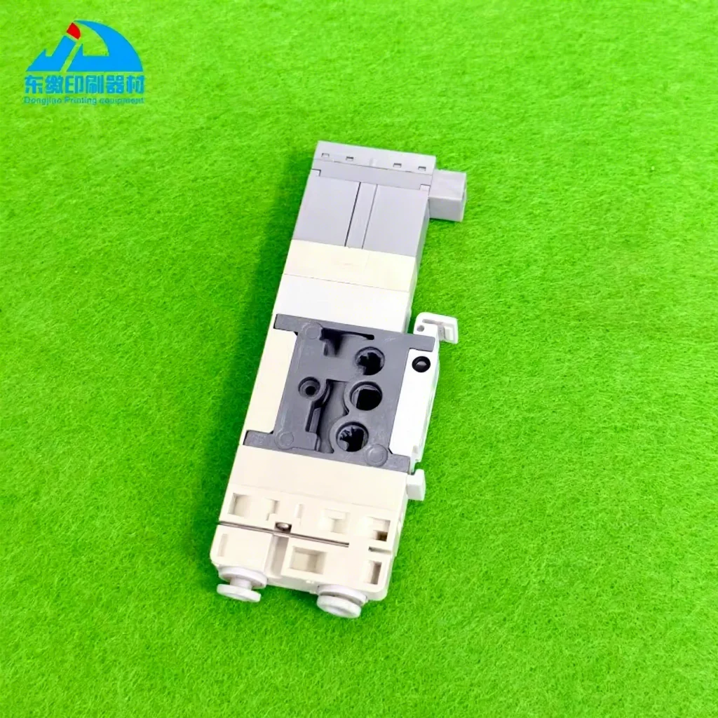 valvola-solenoide-sz3360-5loz-c4-per-ricambi-macchine-da-stampa-offset-komori