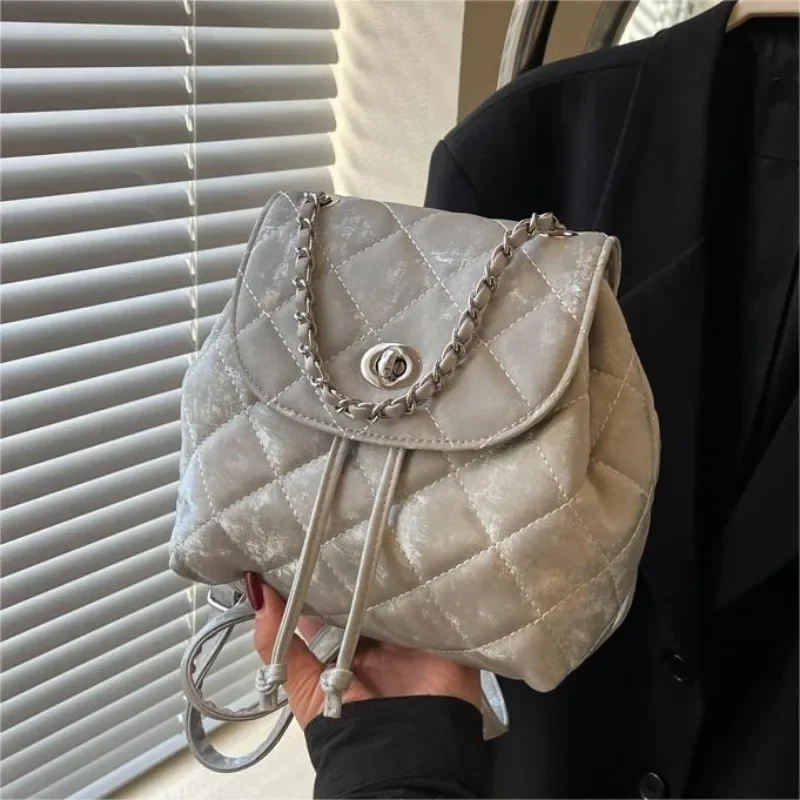 Small Fragrant Style Rhombus Chain Bag for Women Summer New Fashion Versatile Small Backpack Popular Super Hot Backpack