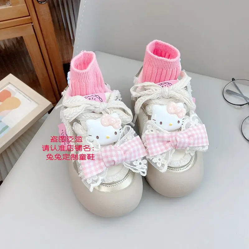 

Обувь для доски в стиле аниме «Hello Kitty», осенняя спортивная обувь Sanrios с героями мультфильмов для девочек, кроссовки для отдыха, милая обувь на толстой подошве, студенческая обувь