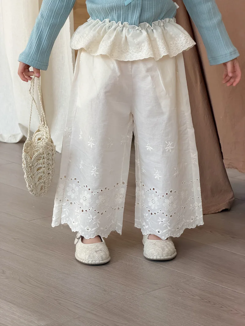 

Детские хлопковые брюки с кружевной вышивкой для девочек, прямые брюки с рюшами, весна 2026, в корейском стиле, свободные широкие брюки для малышек