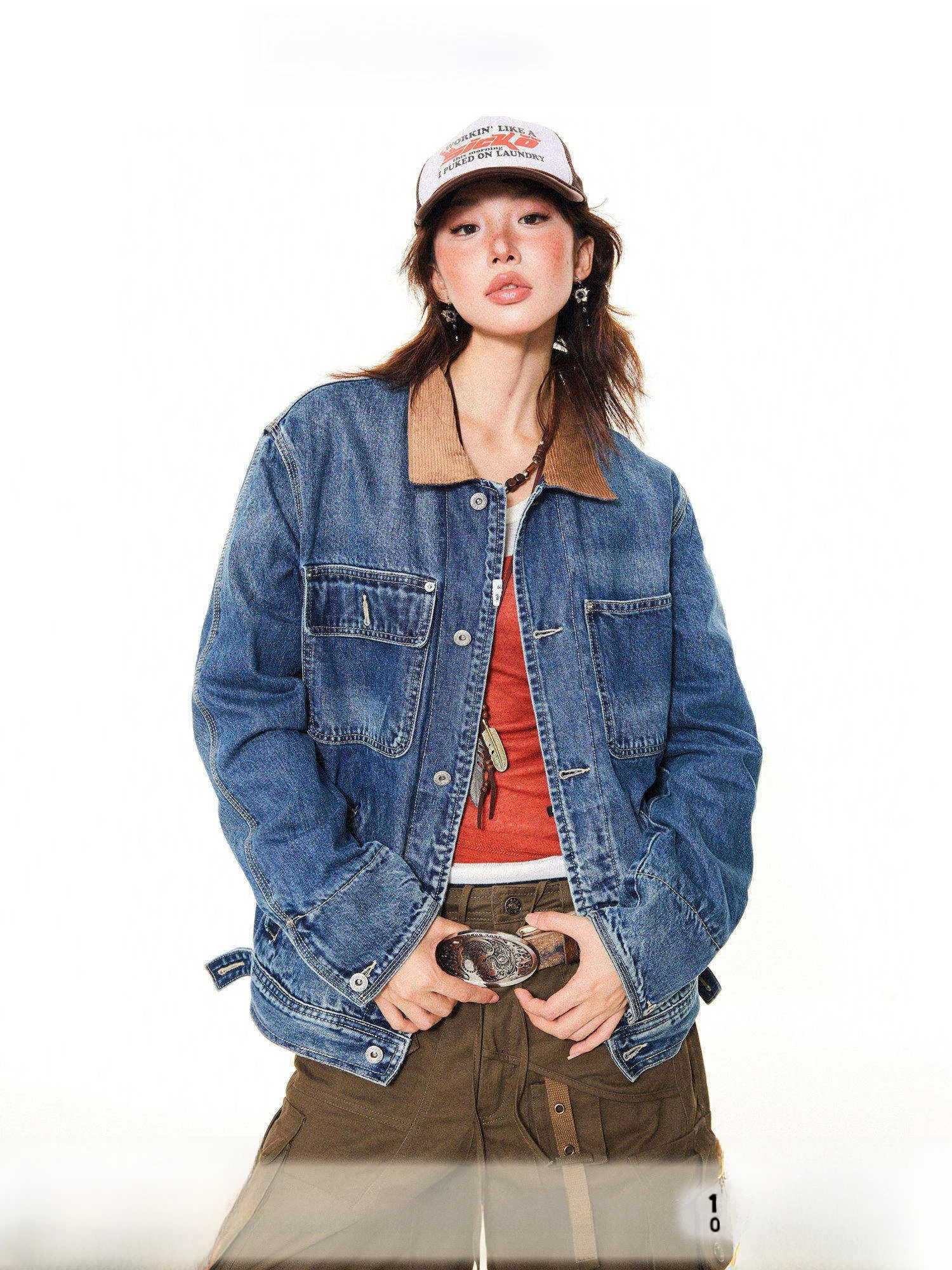 

Молодежная джинсовая куртка в американском ретро-стиле для женщин, осенне-зимняя, повседневная, универсальная, укороченная, из смесового хлопка и полиэстера