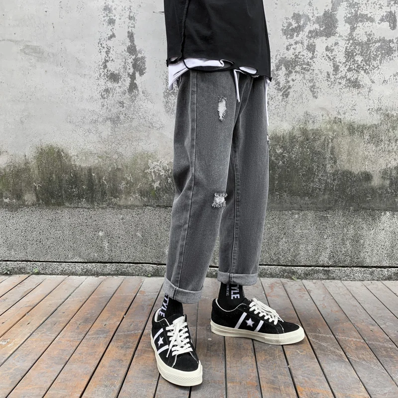 

Trendy Men's Distred Loose Fit Bla Jeans Casual Nine Point Pants Straight Korean Sle Versatile Casual Summer Denim