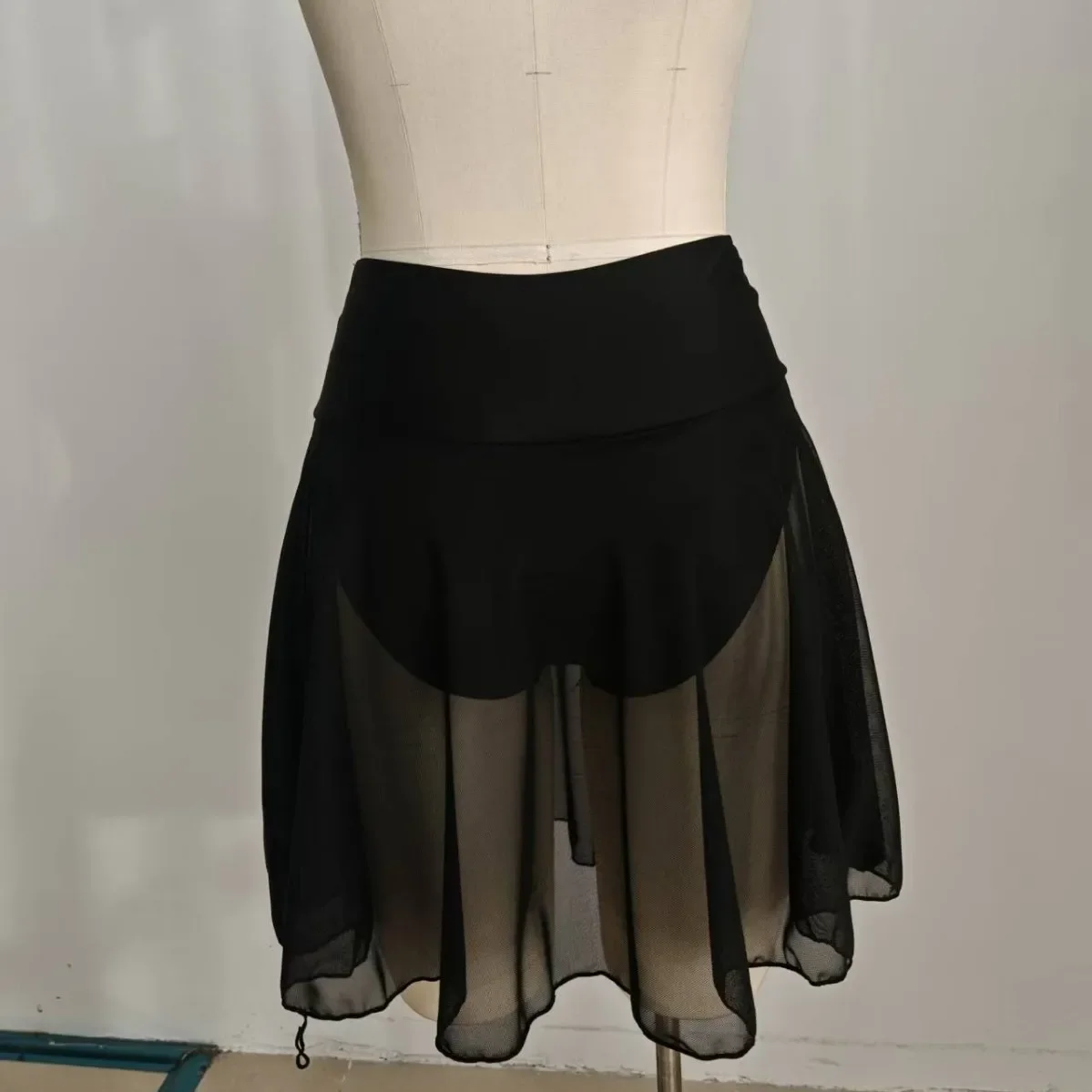 Sexy, atmungsaktiver, einfarbiger Strandrock, vertuscht, Netz-Bikini, kurzer Rock für Damen, bequem, leicht, Strandmode