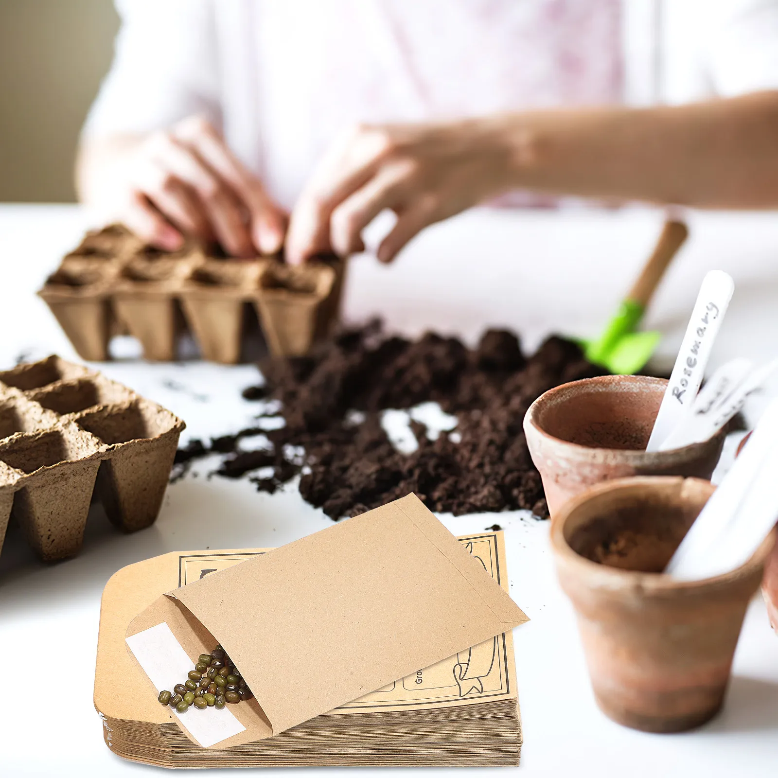 

200Pcs Kraft Paper Envelopes Thick Brown Small Envelopes for Seeds Gardening Storage Self Adhesive Mini Packaging Mailing