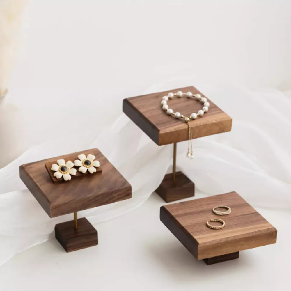 

1PC 100*100mm Walnut Jewelry Display Stand Bracelet Bangle Storage Display Rack Solid Wood Accessories Jewelry Photography Props