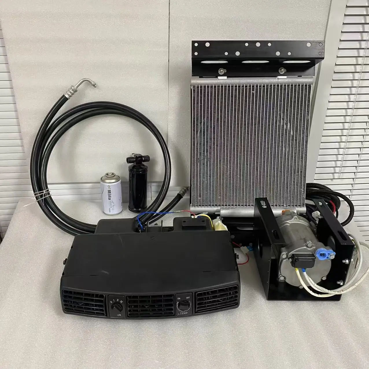 Auto AC Air Conditioner System Air Complete Conditioning Under-Dash Evaporator Unit 12V 24V For Vintage Modified Cars