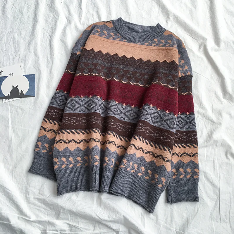 

Autumn And Winter New Loose Round Neck Geometric Pattern Perforated Knitted Long Sleeved Casual Sweater