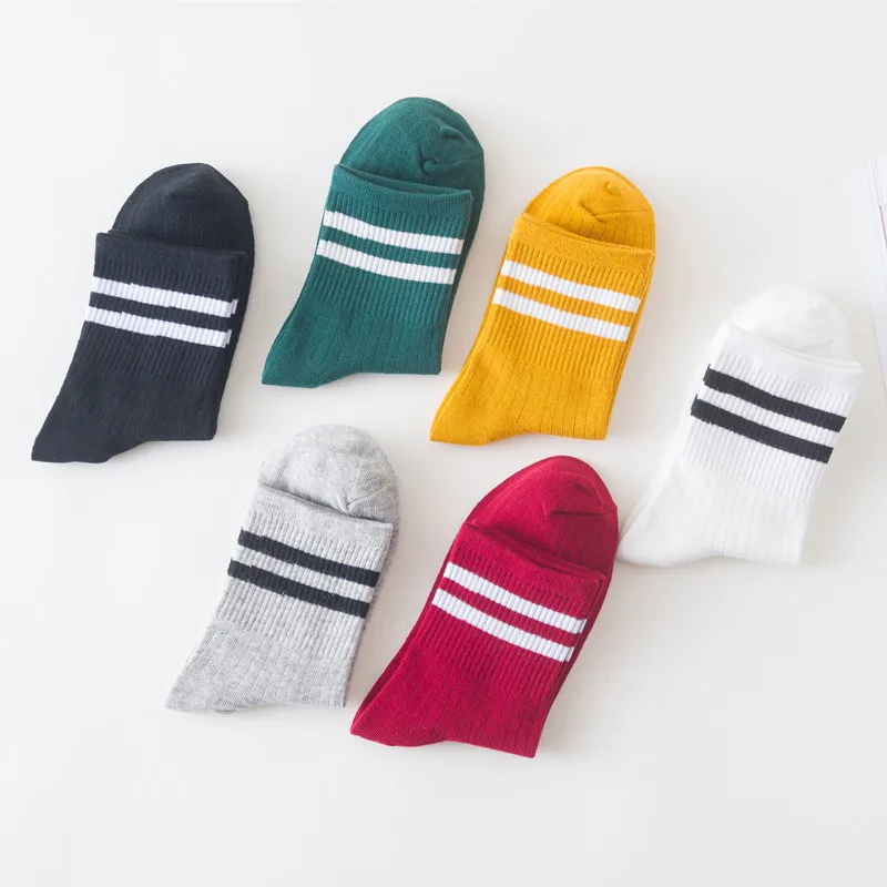 New Spring/summer Women's Mid-tube Socks Japanese Two Stripes Striped Socks Retro Sweat Absorbent Casual Cotton Socks