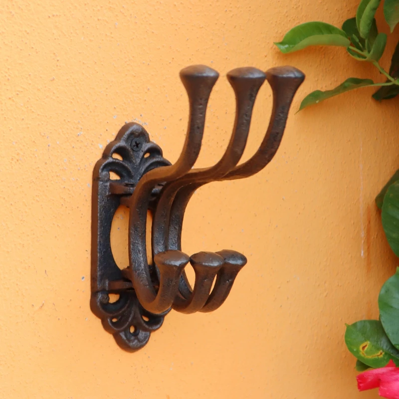 European Style Retro Cast Iron Wall Decorations Clothes Hats Home Yards Retractable Hooks