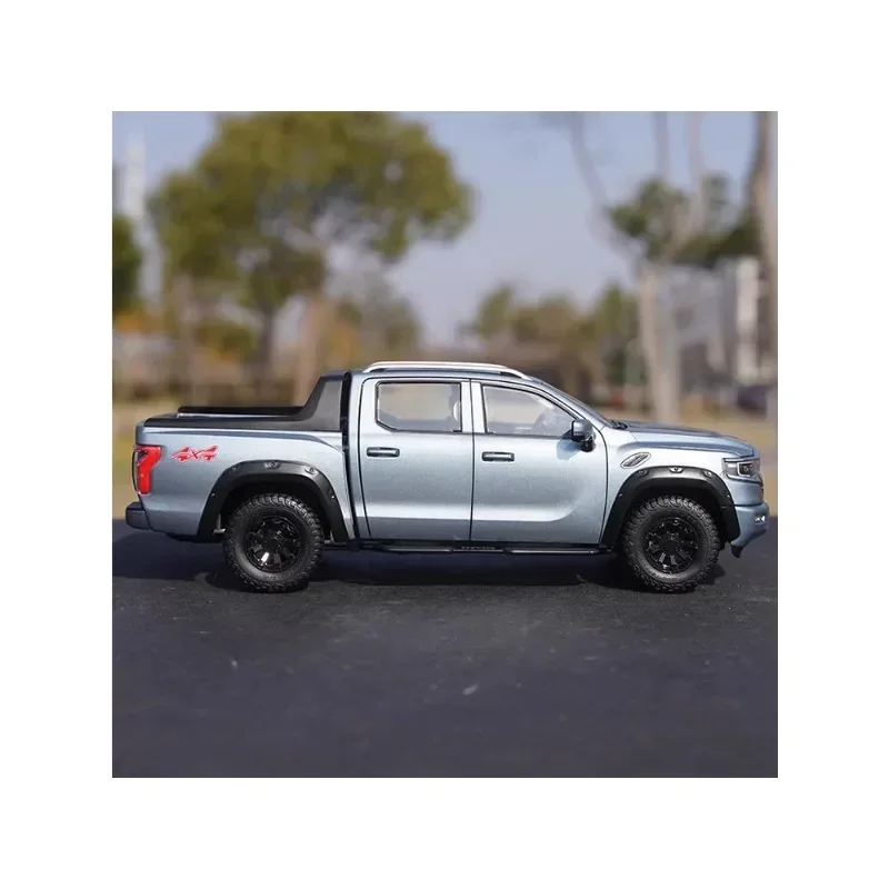 1:18 Original Foton Mars 9 pickup SUV pickup alloy simulation model, children's collection toys, holiday gifts for children.