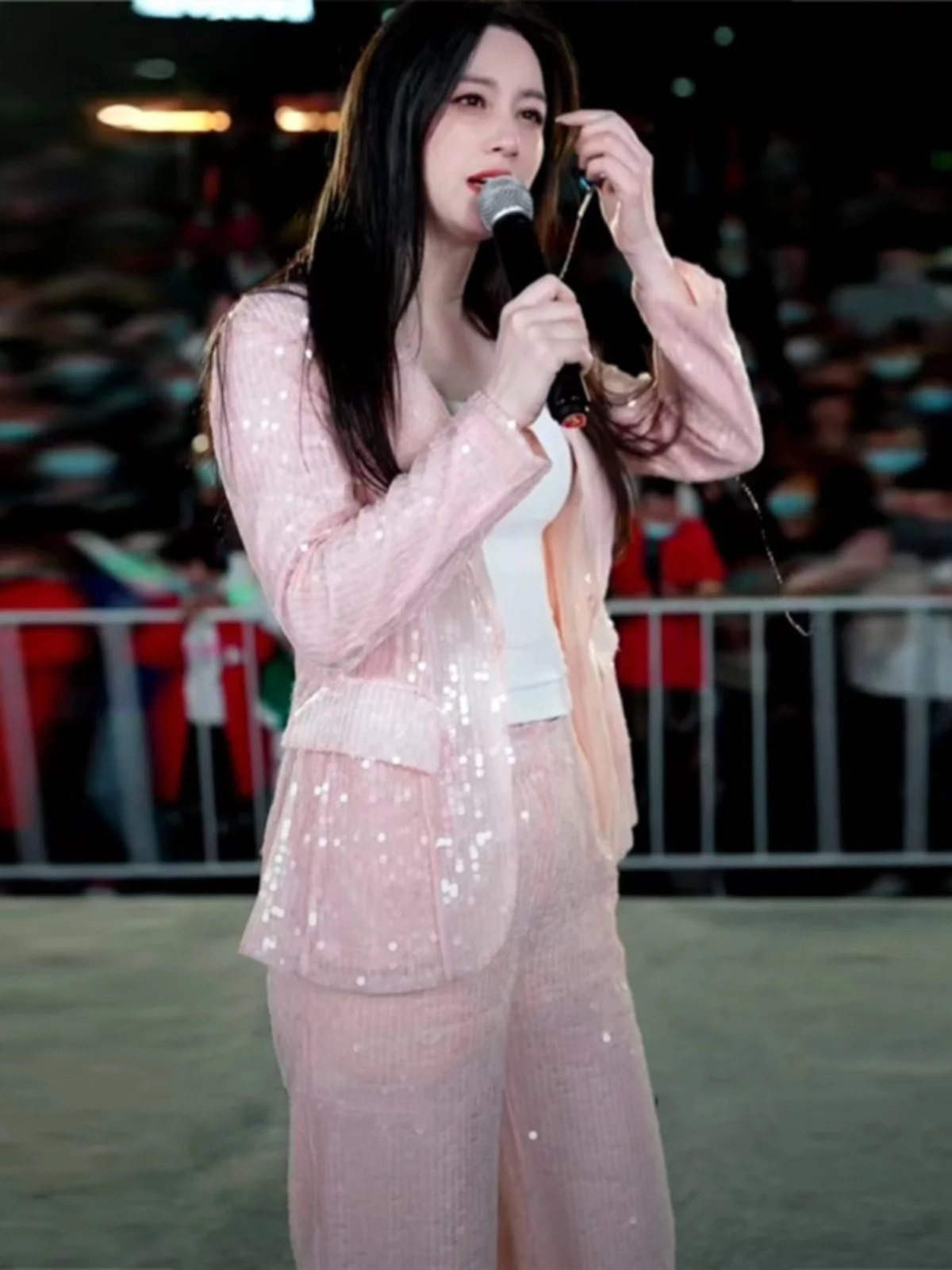 Pink Sequin Stage Performance Suit Thin Summer Women's Singer Broadcasters Jazz Dance Wedding Celebration Custom Made Costume