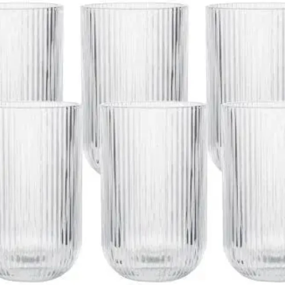 

A set of six 400ml glass water cups, crystal clear and healthy with no odor, heat-resistant and easy to clean.