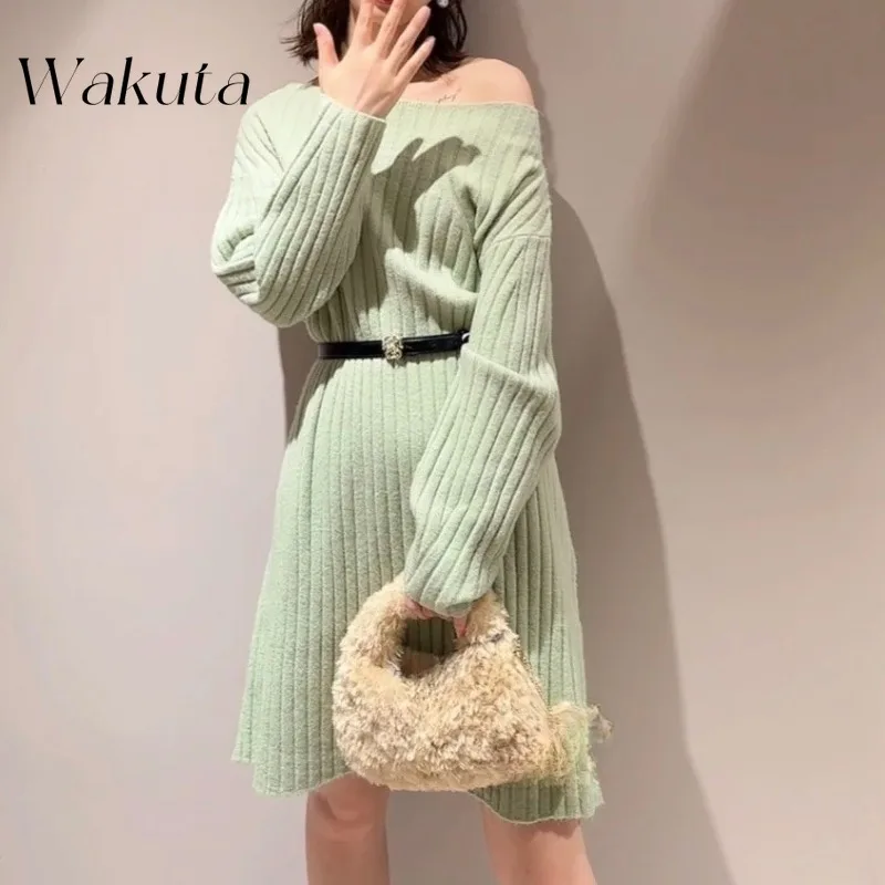 

Wakuta, японская элегантная весенняя однотонная трикотажная юбка в полоску с длинными рукавами на одно плечо, шикарная трикотажная юбка средней длины с разрезом