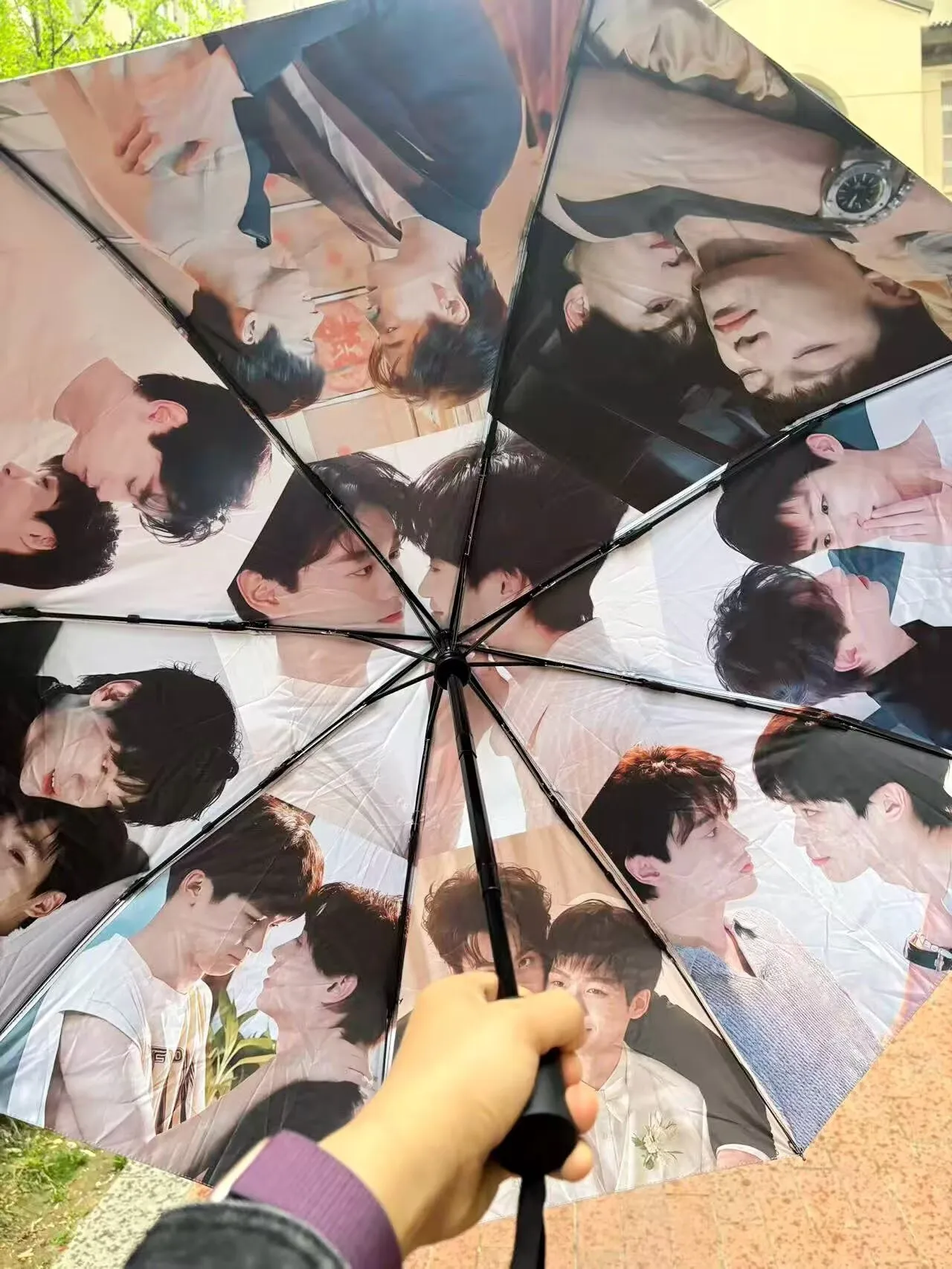 Xu You Yu Sheng 'Ziyu, Tian XuNing'Supporting Celebrity Surrounding Three fold Automatic Umbrella with Bright Pattern Umbrella ' - view 2
