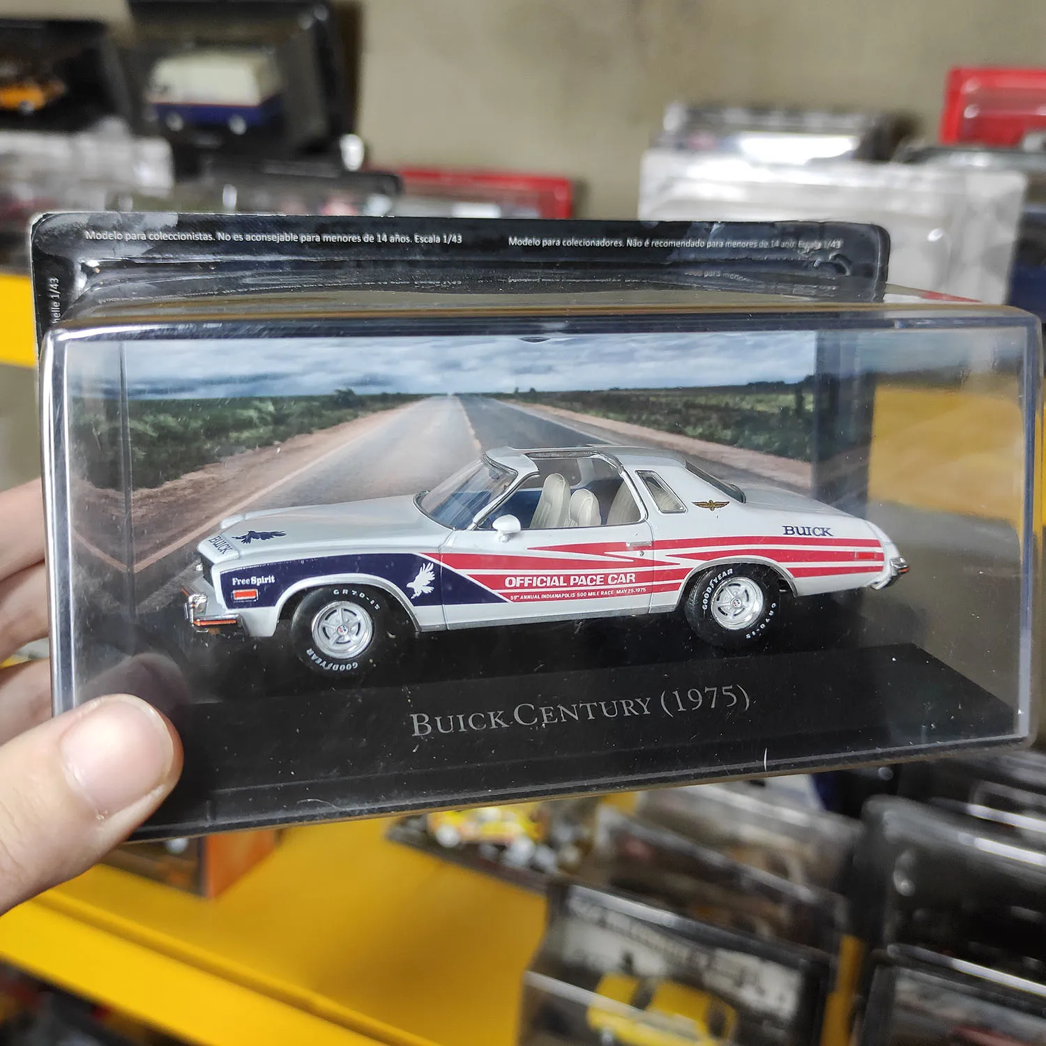 Diecast IXO 1:43 Scale BUICK CENTURY 1975 Alloy Car Model