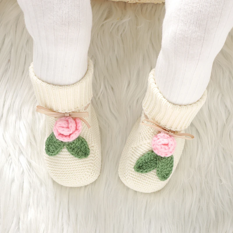 Baby Shoes Knitted Warm Infant Socks Girl Boots Fashion Floral Bow Toddler Slip-On Solid Crochet Handmade 0-18M Newborn Footwear